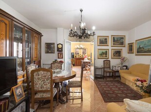 Quadrilocale in residence con cantina e posto auto, via Villa de Gregorio, Besio, Palermo