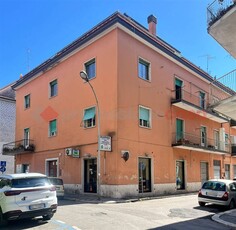Quadrilocale in Via Luigi Tosti, 3 a Cassino
