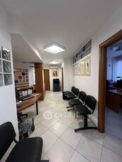 Ufficio in Affitto in Strada Giuseppe Garibaldi a Parma