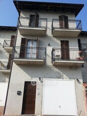Villetta a schiera in Affitto in Via Bricco Santa Maria a Tonco