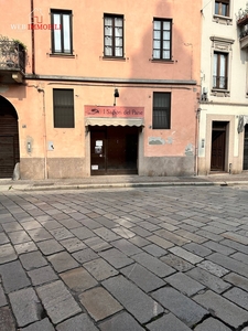 Locale commerciale in vendita a Vigevano