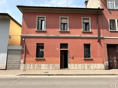 Soluzione Semindipendente in vendita a Sant'Angelo Lodigiano