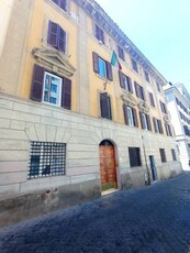 Appartamento in Vendita a Roma Borgo