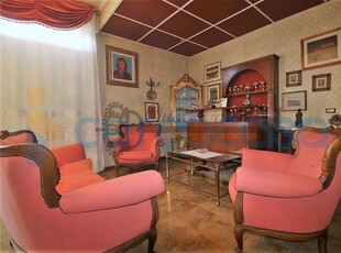 Appartamento Quadrilocale in vendita a Sarzana