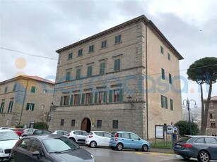 Appartamento Quadrilocale in vendita in Corso Toscana, Arcidosso