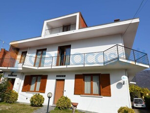 Appartamento Trilocale in vendita in Via Casale, Casale Corte Cerro