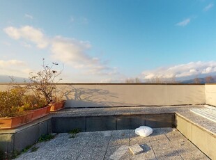 Bilocale ristrutturato, Ortonovo luni mare