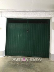 Box - Garage - Posto Auto in Vendita a Torri di Quartesolo Torri di Quartesolo - Centro