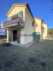 Casa Bi - Trifamiliare in Vendita a Cavarzere Boscochiaro