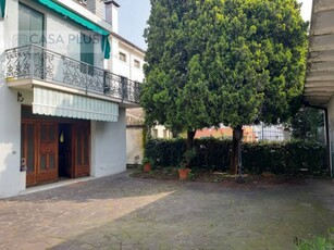 Casa indipendente in Vendita a Tombolo Tombolo - Centro