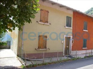 Casa semi indipendente in vendita a Castiglione Dei Pepoli