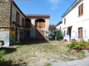 Casa semi indipendente in vendita in Via Chiarlone, Piana Crixia