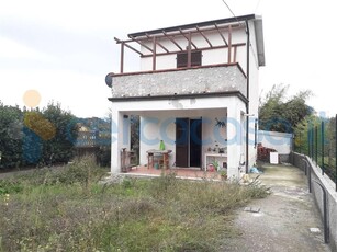 Casa singola in vendita a Sarzana