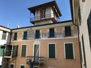 Indipendente - Palazzo a Via Milano, Brescia