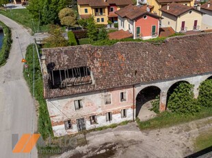 Rustico in Vendita a Quinto Vicentino Lanzè