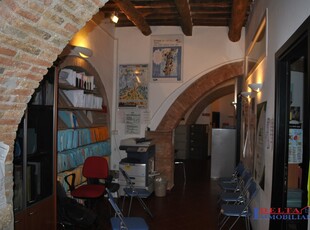 Ufficio / Studio in vendita a Rosignano Marittimo