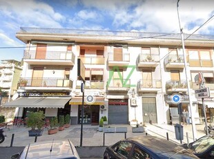 Vendita Appartamento, in zona Via Palermo, CATANIA