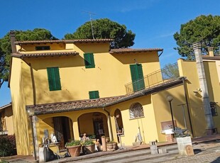 Vendita Colonica, in zona SAN DONNINO, CAMPI BISENZIO