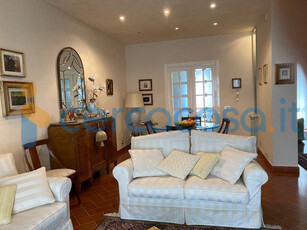 Villa a schiera in ottime condizioni, in vendita in Via Castelmartini, 22, Capraia E Limite