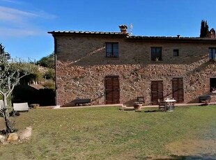 Villa in Vendita a Montaione