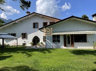 Villa in Vendita a Pieve del Grappa Paderno del Grappa