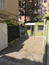 villa indipendente in affitto a Sanremo