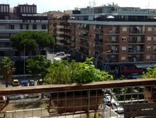 Ostia Attico bilocale via Aristide Carabelli con balcone e ampia vista.