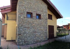 Villa in Via Melzi D'Eril a Vaprio D'Adda