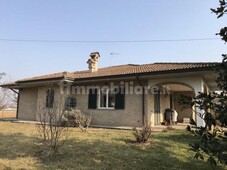 Villa nuova a Alessandria - Villa ristrutturata Alessandria