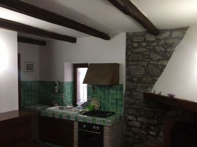 Casa indipendente in Via delle logge, Montefiascone, 3 locali, 1 bagno