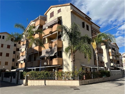 Appartamento in Via Lauro, 159, Scalea (CS)