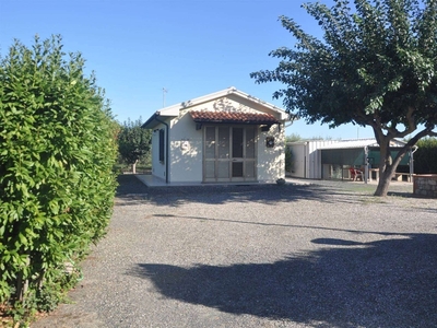 Annesso agricolo in Stradone del Belvedere, Rosignano Marittimo, 40 m²