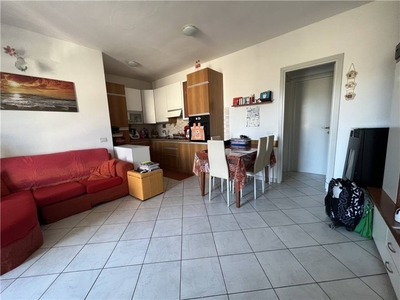 Appartamento a Campo nell'Elba, 6 locali, 2 bagni, arredato, 80 m²