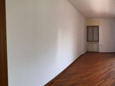 Appartamento a Casarano, 6 locali, 185 m² in vendita