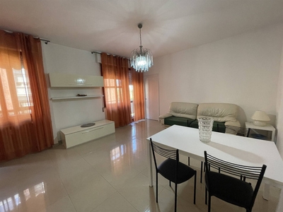 Appartamento a Livorno, 6 locali, 2 bagni, 170 m², 4° piano, ascensore