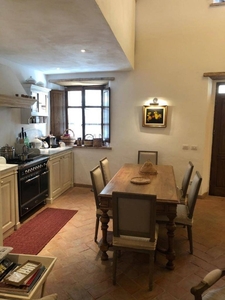 Appartamento a Magliano in Toscana, 5 locali, 2 bagni, arredato, 80 m²
