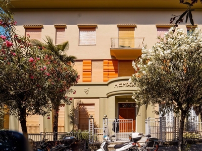 Appartamento a Santa Margherita Ligure, 6 locali, 115 m², 2° piano