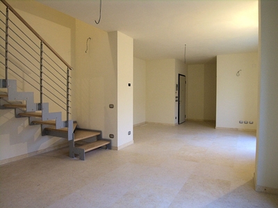 Appartamento a Viareggio, 6 locali, 3 bagni, 178 m², multilivello
