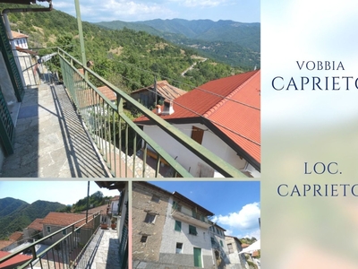 Appartamento in Località Caprieto, Vobbia, 5 locali, 130 m², 1° piano