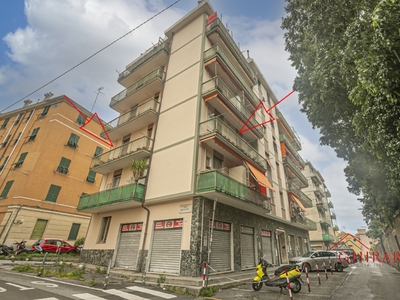 Appartamento in VIA ALLA CHIESA DI PRA 61, Genova, 7 locali, 1 bagno