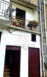 Appartamento in Via Buonaventura caviglia 17, Castel Vittorio, 1 bagno