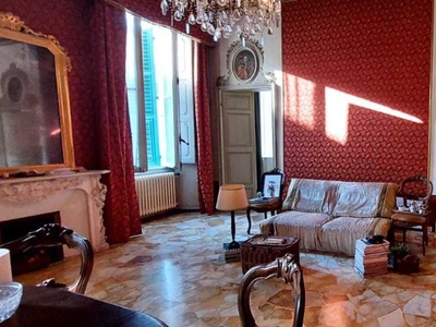 Appartamento in Via cascione, Imperia, 9 locali, 5 bagni, 230 m²