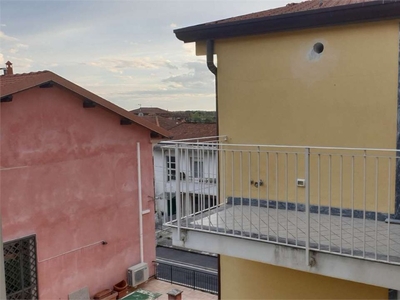 Appartamento in Via dei salesiani, Pietrasanta, 6 locali, 2 bagni