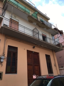 Appartamento in Via della Pace, Messina, 5 locali, 1 bagno, 120 m²