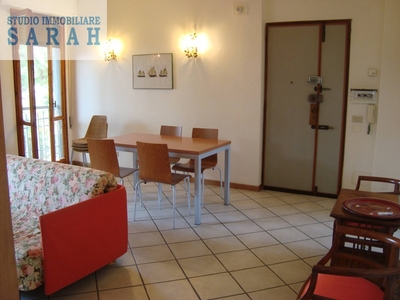 Appartamento in Via Fiume, Viareggio, 5 locali, 2 bagni, 114 m²