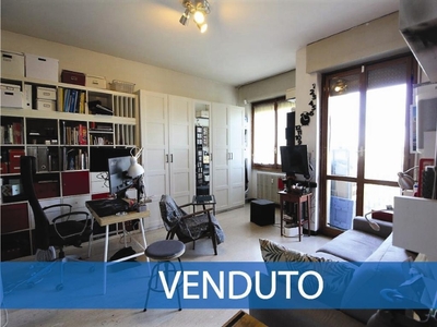 Appartamento in Via J. F. Kennedy, San Donato Milanese, 1 bagno, 50 m²