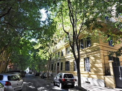 Appartamento in Via jacopo ruffini, Genova, 12 locali, 3 bagni, 270 m²