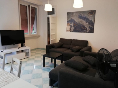 Appartamento in Via Marconi, Terracina, 8 locali, 2 bagni, 140 m²