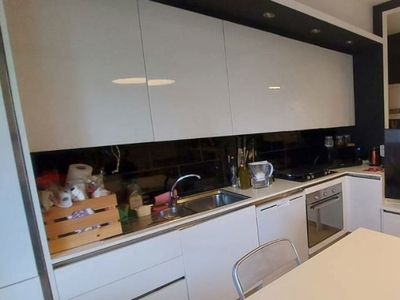 Bilocale in Via monte rosa 16, Parabiago, 1 bagno, 65 m² in vendita