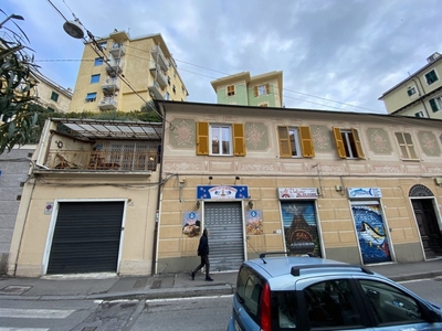 Appartamento in Via rossetti, Genova, 8 locali, 1 bagno, garage